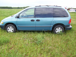 blue dodge caravan